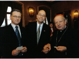 Foto. T. Warczak - Spotkanie Noworoczne 11-01-2010 - Od lewej A. Czernecki, Allen Greenberg, Kard. St. Dziwisz